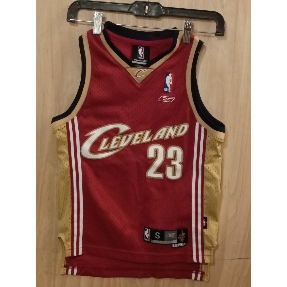 Reebok LeBron James Cleveland Cavaliers Jersey Kids Small 8 Wine Red NBA 23